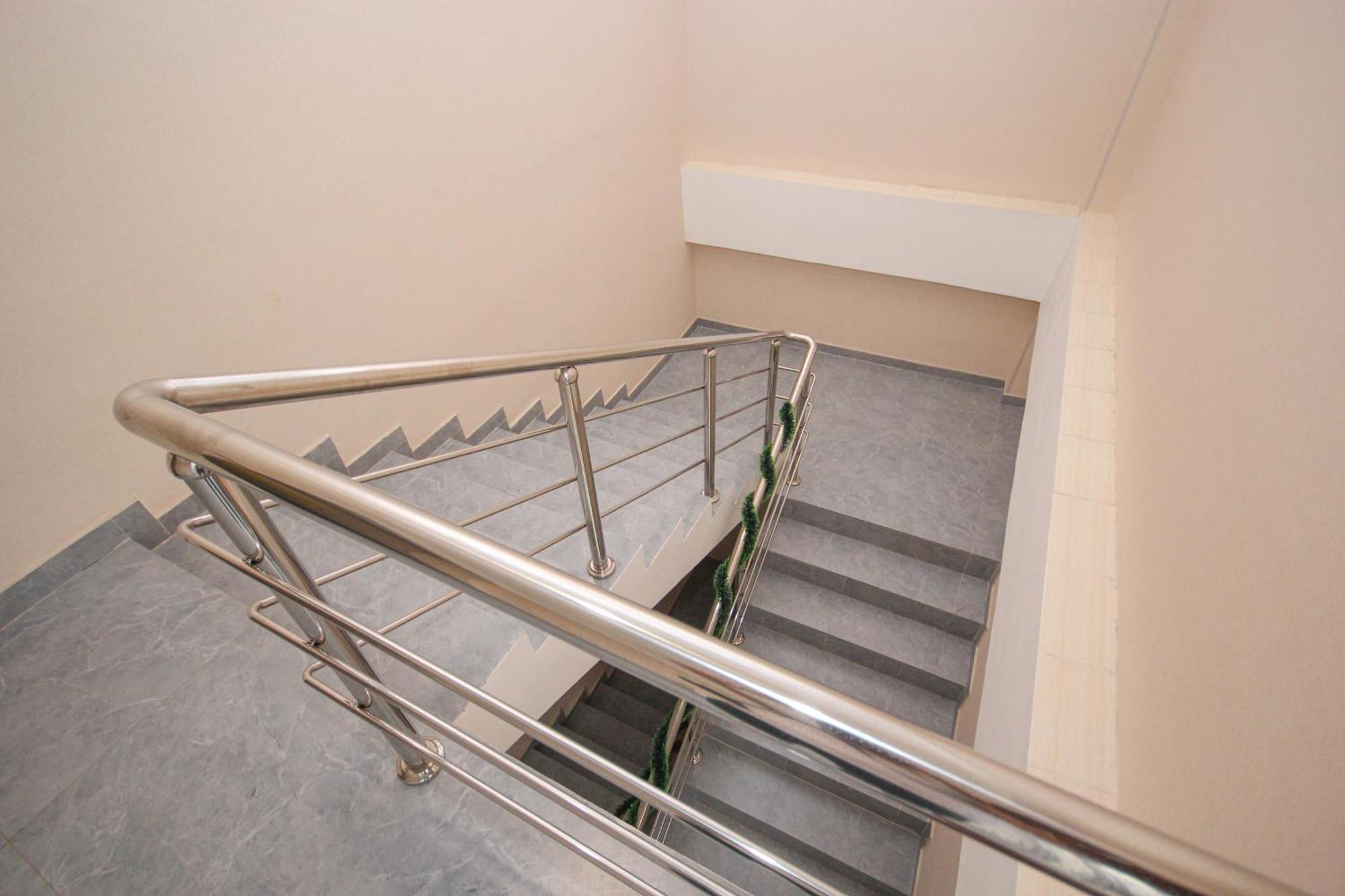 Hotel 33 Almaty Ngoại thất bức ảnh