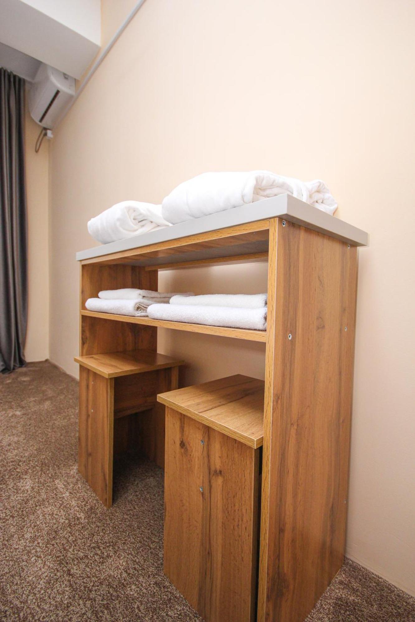 Hotel 33 Almaty Ngoại thất bức ảnh