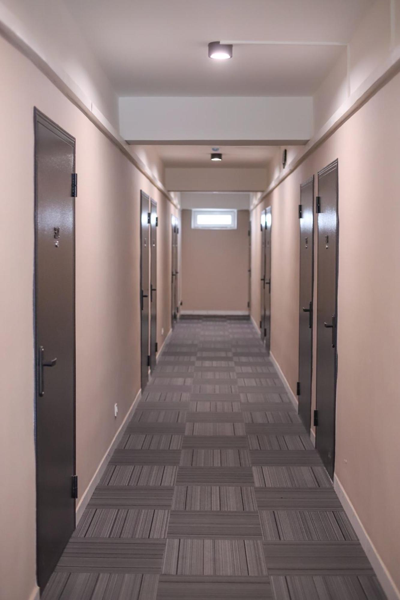 Hotel 33 Almaty Ngoại thất bức ảnh